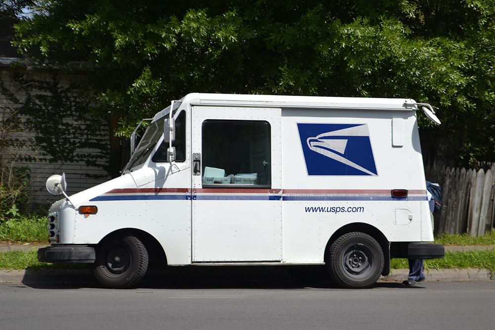 What Happens if a Mail Truck Gets Into an Accident